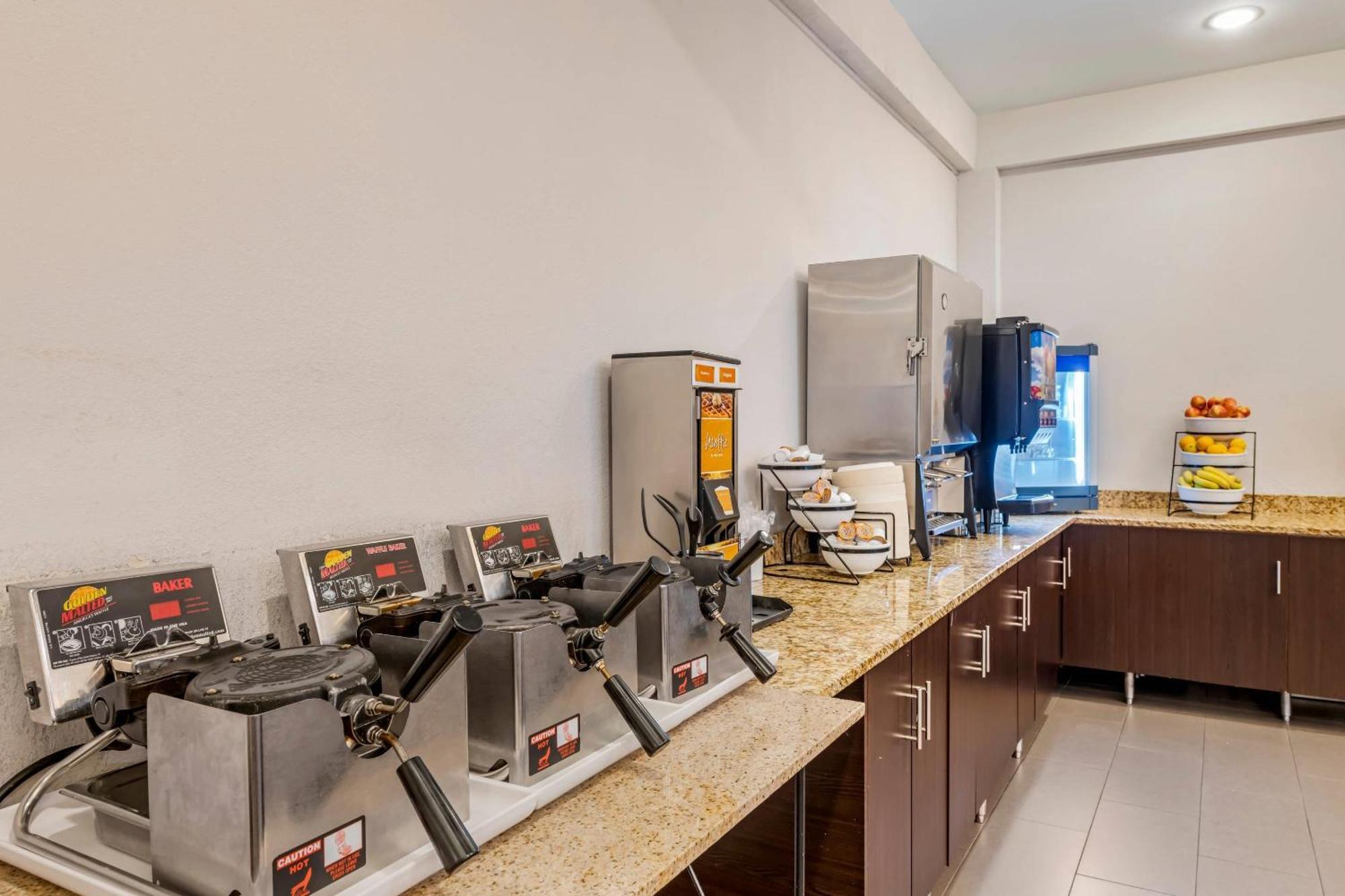 בלומינגטון Comfort Inn Msp Airport - Mall Of America מראה חיצוני תמונה